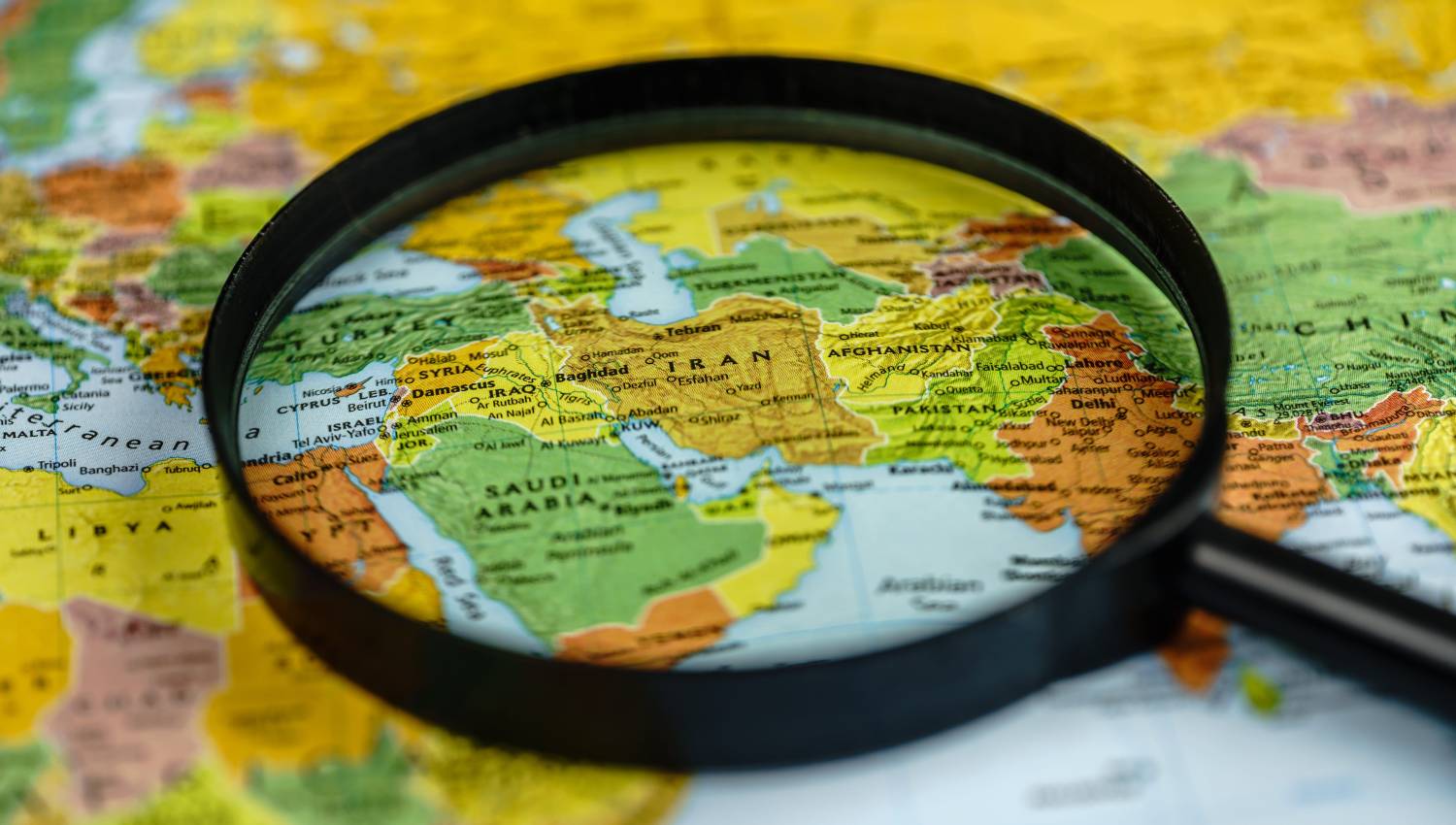 انعكاسات العدوان الأمريكي الإسرائيلي على إيران على مستقبل المكانة الإقليمية الإيرانية