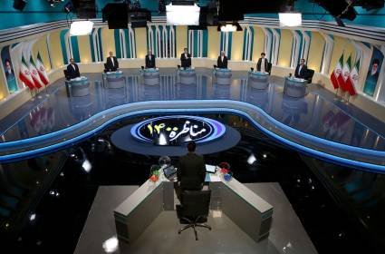 المناظرة الأخيرة: الاتفاق النووي الحاضر الأبرز في السياسة الخارجية 