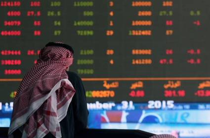 الاستمرار بالحرب أو الانسحاب: أيُّ الخسارات تفضّل أبو ظبي؟ 